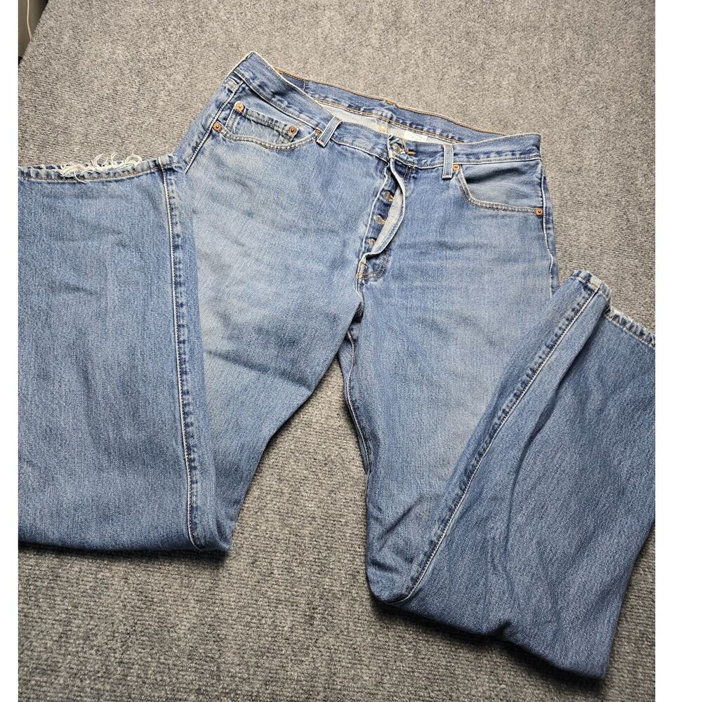 Levi's 501 Jeans Mens 36x33 Blue Light Wash Button Fly Made Colombia Y2K